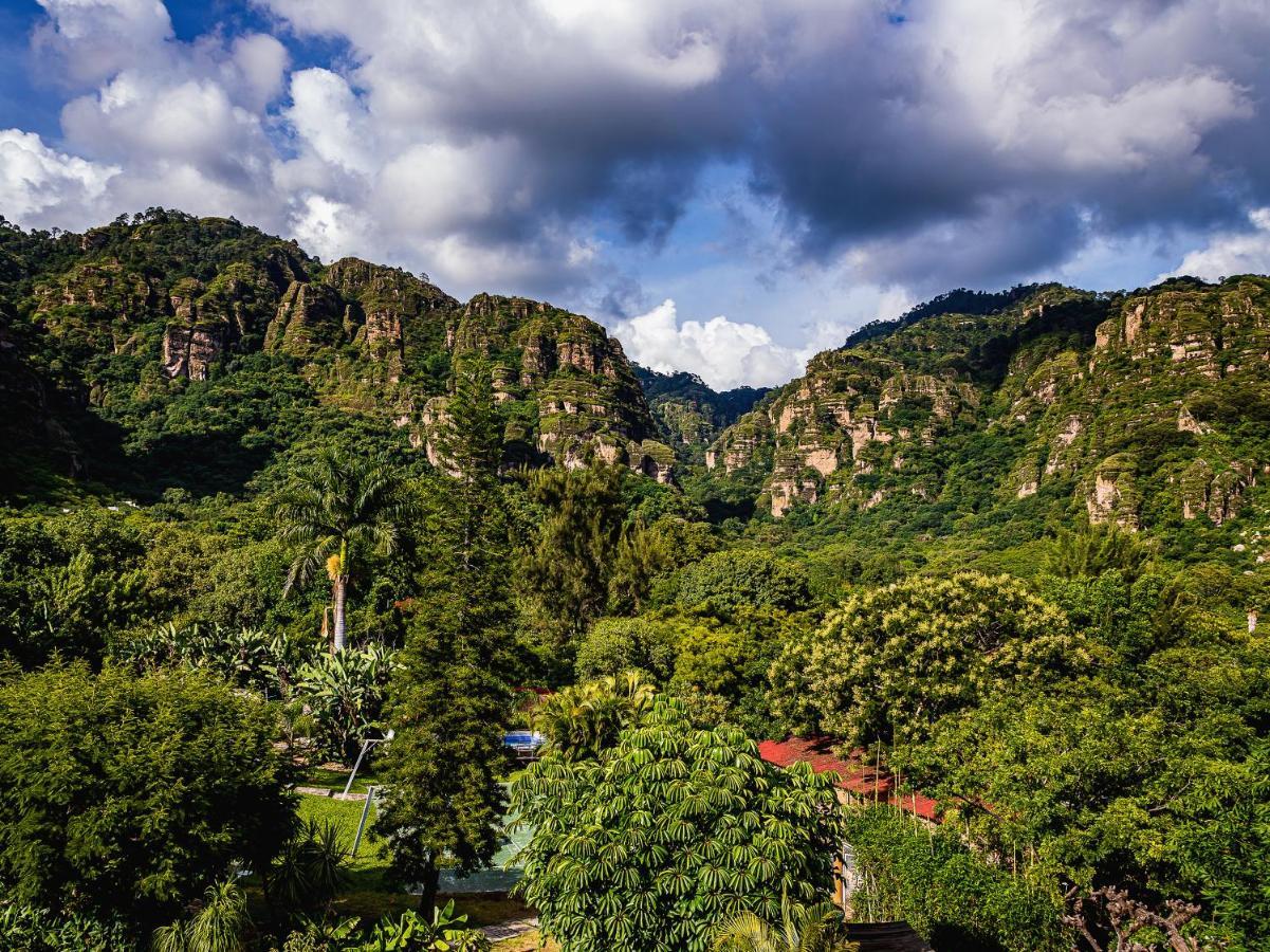 Capital O Amatlan Hotel Tepoztlan Luaran gambar